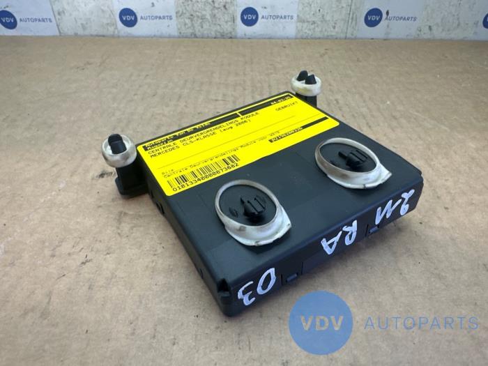 Central door locking module Mercedes CLS-Klasse