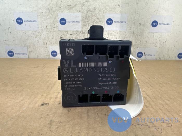 Modul centralnego zamka Mercedes E-Klasse