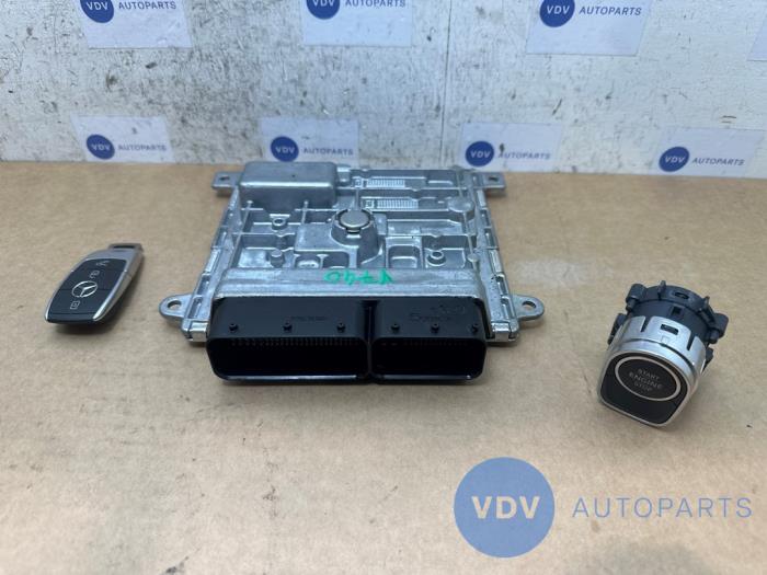 Kontaktslot + computer Mercedes CLA