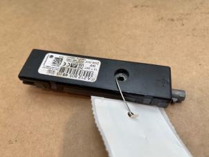 Gebruikte Antenne Mercedes E (W212) E-220 CDI 16V BlueEff.,BlueTEC 4-Matic Prijs € 36,30 Inclusief btw aangeboden door Autoparts Van De Velde