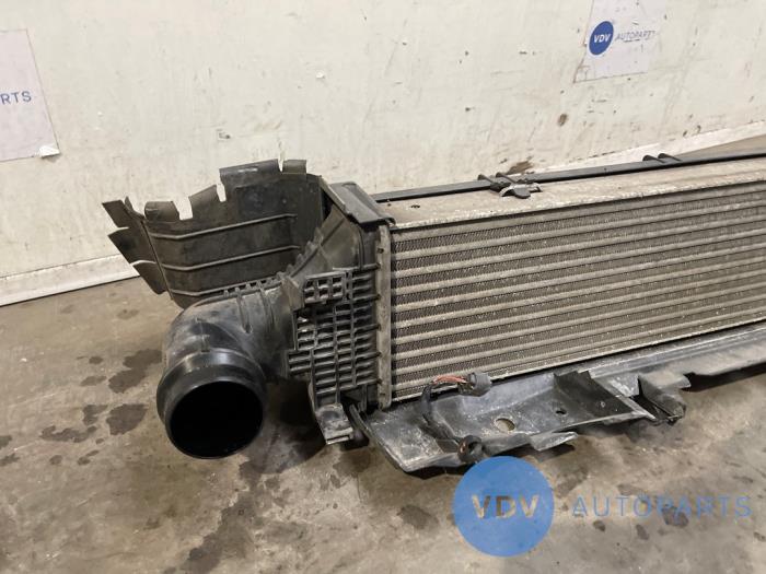 Chlodnica miedzystopniowa Mercedes E-Klasse