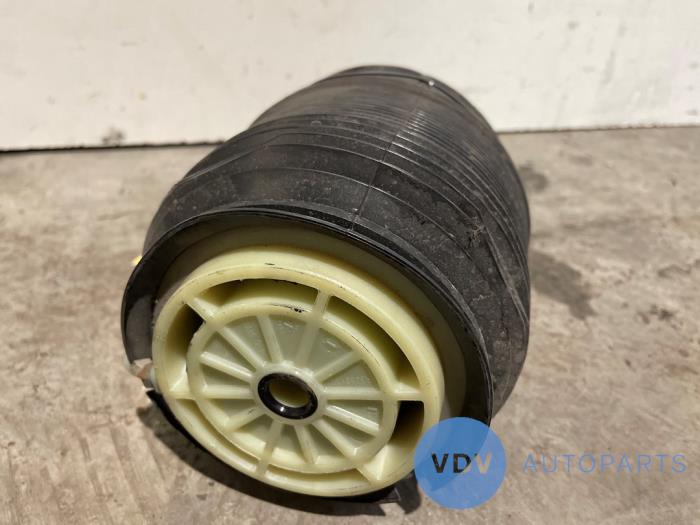 Amortisseur à air comprimé Mercedes E-Klasse