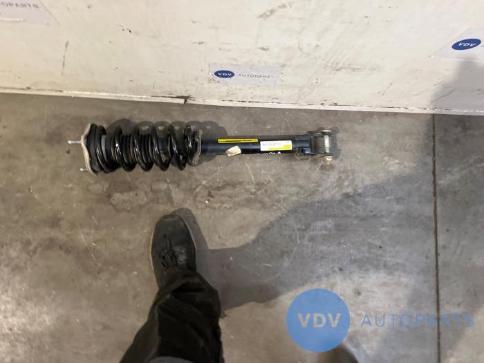 Fronts shock absorber, left Mercedes C-Klasse