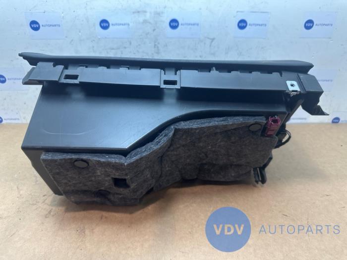 Handschuhfach Mercedes C-Klasse