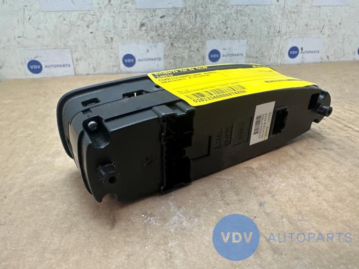 Multi-functional window switch Mercedes X-Klasse