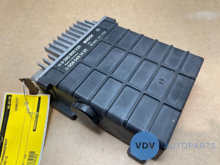 Engine management computer Mercedes 190E/D