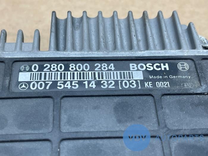 Engine management computer Mercedes 190E/D