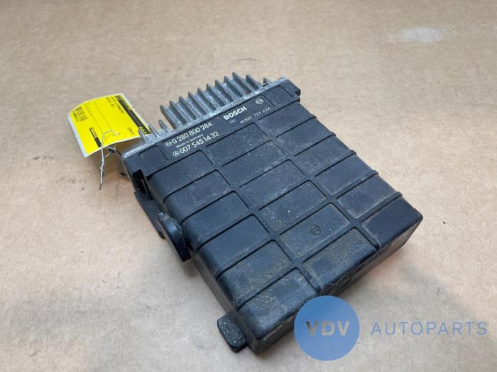 Engine management computer Mercedes 190E/D