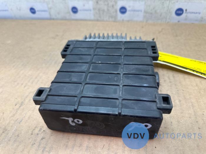 Engine management computer Mercedes 190E/D