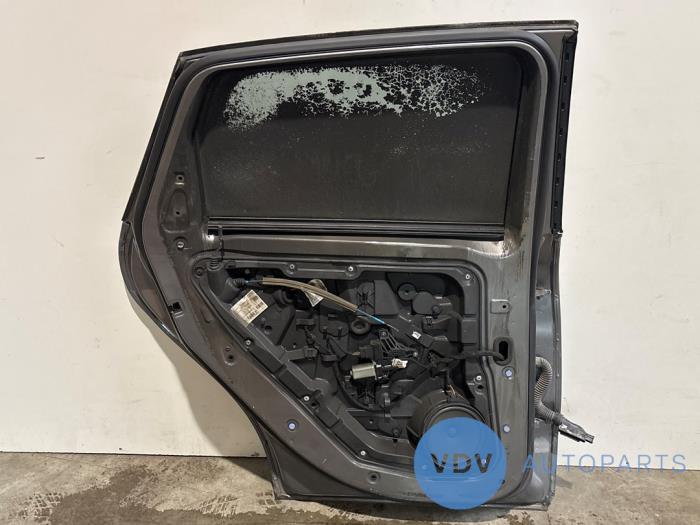 Portier 4Deurs links-achter Mercedes B-Klasse