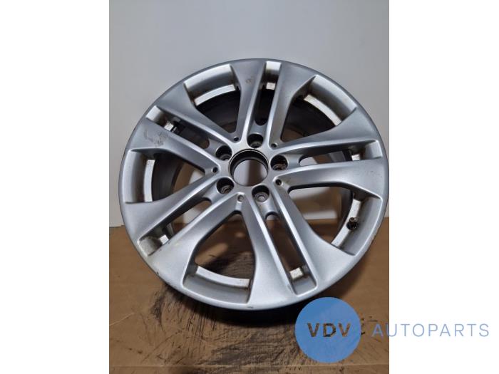 Llanta Mercedes C-Klasse