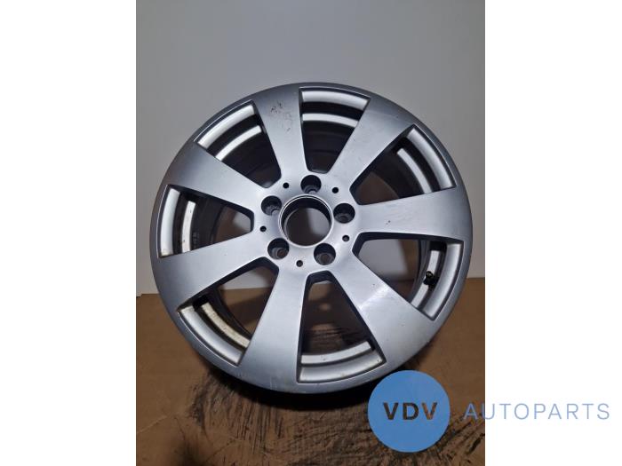 Llanta Mercedes C-Klasse