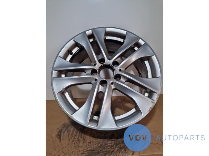 Llanta Mercedes C-Klasse