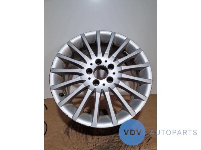 Llanta Mercedes C-Klasse