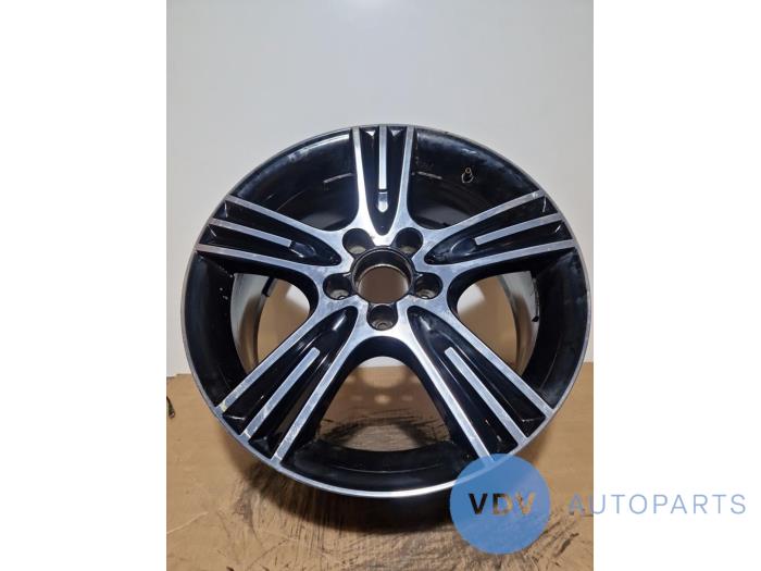 Llanta Mercedes C-Klasse