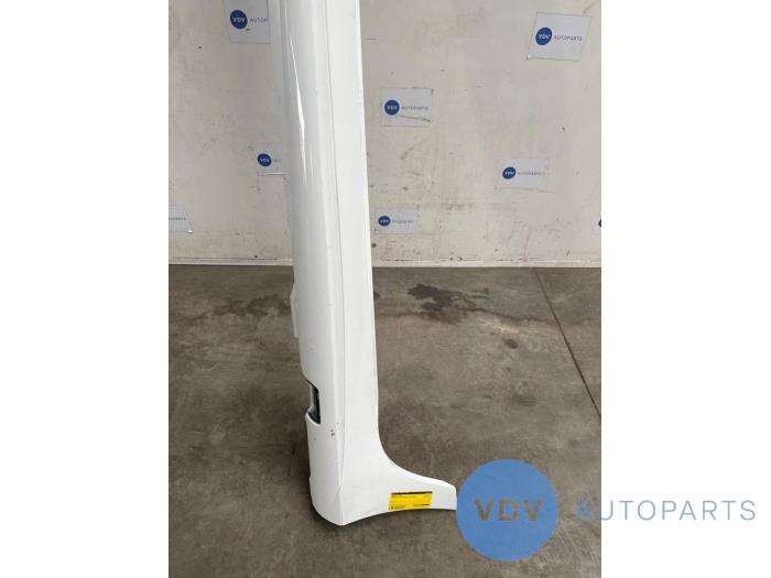 Sill, left Mercedes CLS-Klasse