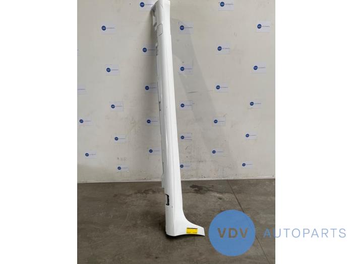 Sill, left Mercedes CLS-Klasse