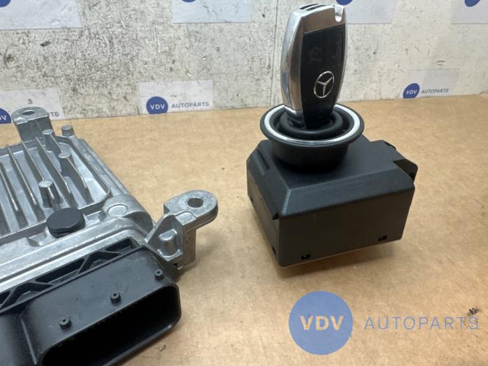 Kontaktslot + computer Mercedes CLS-Klasse