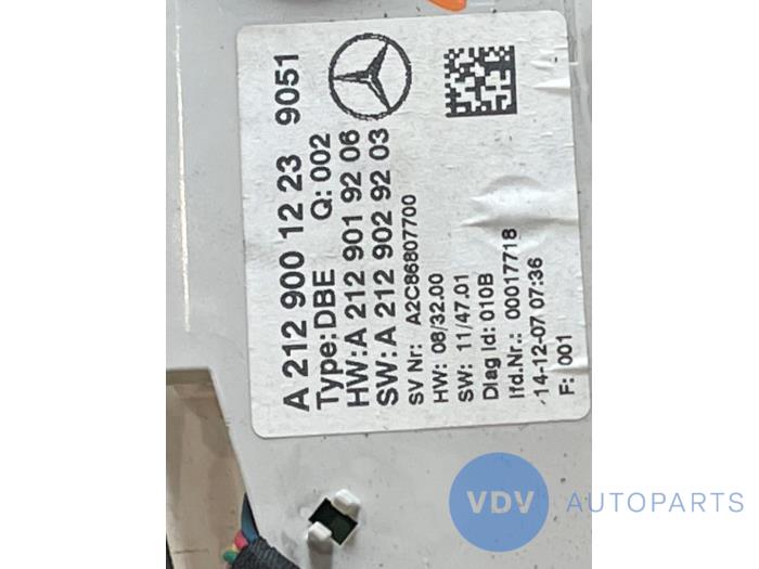 Oswietlenie wewnetrzne przód Mercedes CLS-Klasse