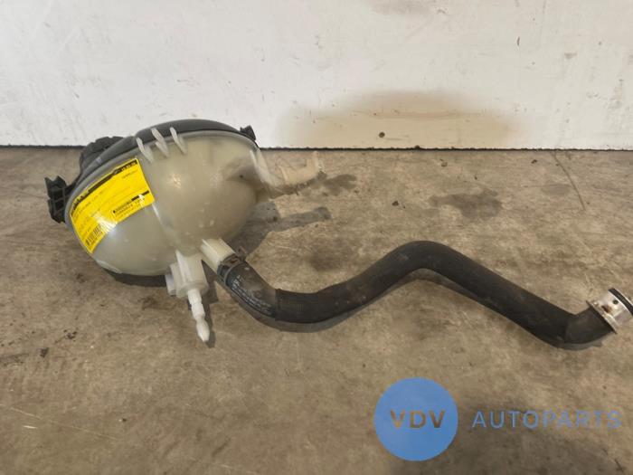 Zbiornik rozprezny Mercedes CLS-Klasse