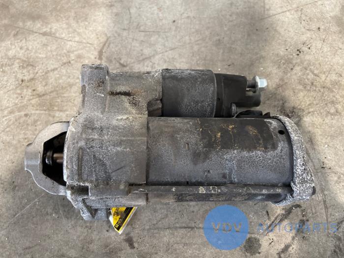 Rozrusznik Mercedes V-Klasse