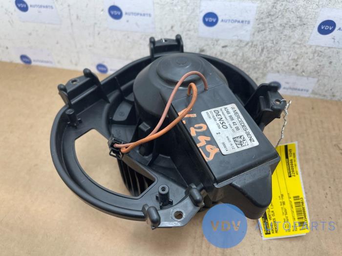 Silnik wentylatora nagrzewnicy Mercedes CLA