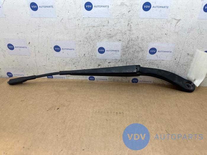 Scheibenwischerarm vorne Mercedes CLA