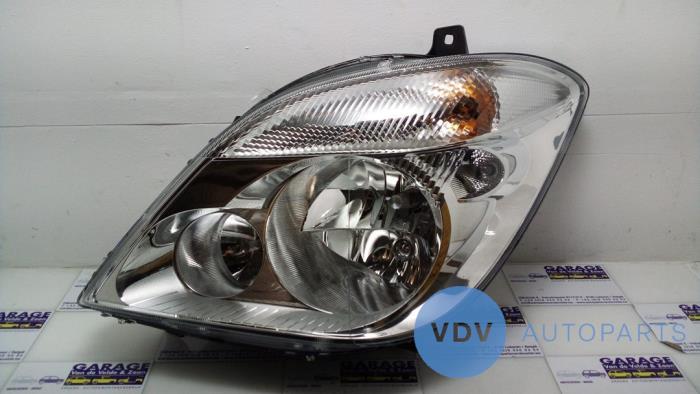 Headlight, left Mercedes Sprinter