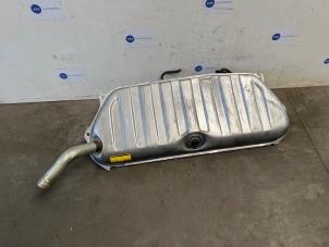 Gebruikte Brandstoftank Mercedes E (W124) 2.5 250 D Prijs € 363,00 Inclusief btw aangeboden door Autoparts Van De Velde