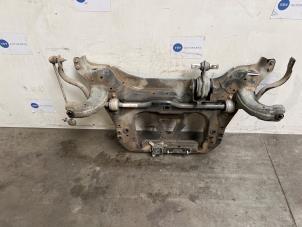 Gebruikte Subframe Mercedes A (177.0) 2.0 A-200d Prijs € 465,85 Inclusief btw aangeboden door Autoparts Van De Velde