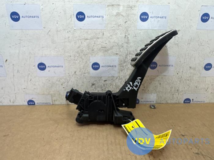 Accelerator pedal Mercedes GLB-Klasse