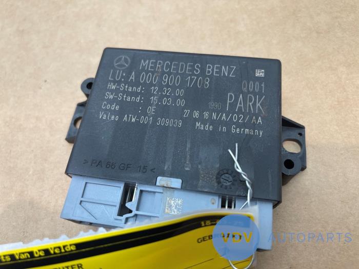 Ordinateur aide au stationnement Mercedes CLA