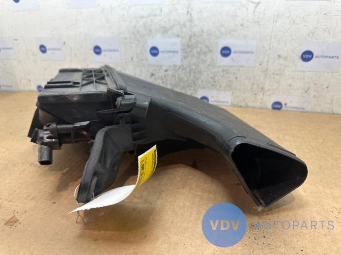 Boîtier filtre à air Mercedes E-Klasse