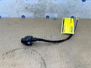 Gebruikte Camera achteruitrijden Mercedes CLA (118.3) 1.3 CLA-250 e Turbo 16V Prijs € 151,25 Inclusief btw aangeboden door Autoparts Van De Velde