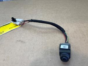 Gebruikte Camera module Mercedes C (W205) C-160 1.6 16V Prijs € 151,25 Inclusief btw aangeboden door Autoparts Van De Velde