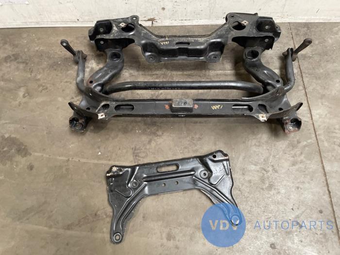 Subframe Mercedes E-Klasse