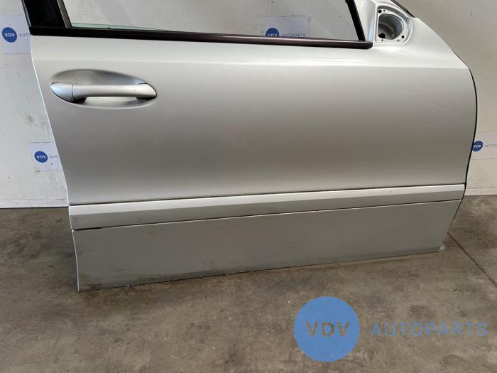Portière 4portes avant droite Mercedes E-Klasse