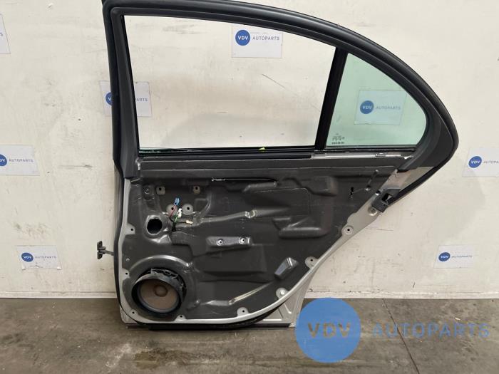 Portière 4portes arrière droite Mercedes E-Klasse