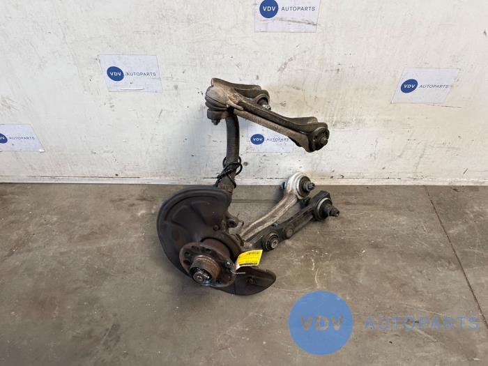 Knuckle, front left Mercedes E-Klasse