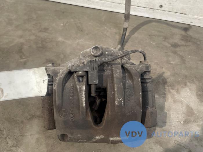 Remklauw (Tang) rechts-voor Mercedes E-Klasse