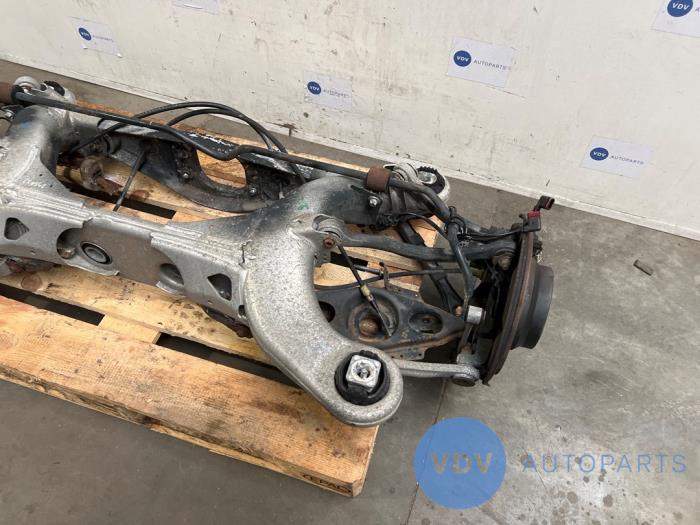 Os tylna napedu na tylne kola Mercedes E-Klasse