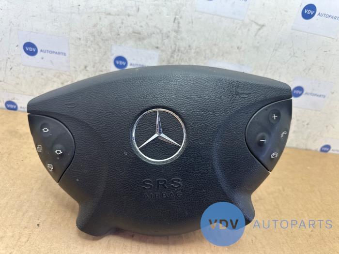 Left airbag (steering wheel) Mercedes E-Klasse