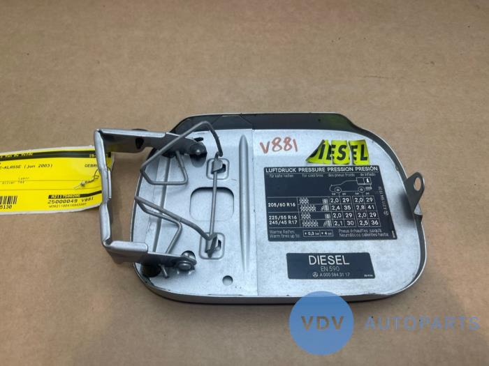 Tank cap cover Mercedes E-Klasse