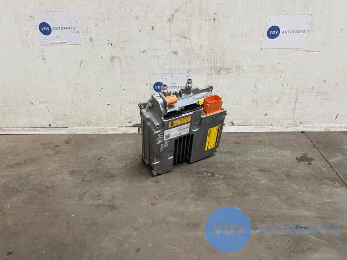 Battery charger Mercedes C-Klasse