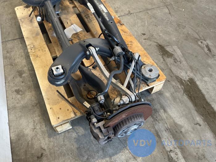 Os tylna napedu na tylne kola Mercedes C-Klasse