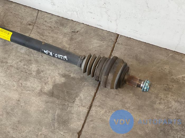 Aandrijfas rechts-achter Mercedes C-Klasse