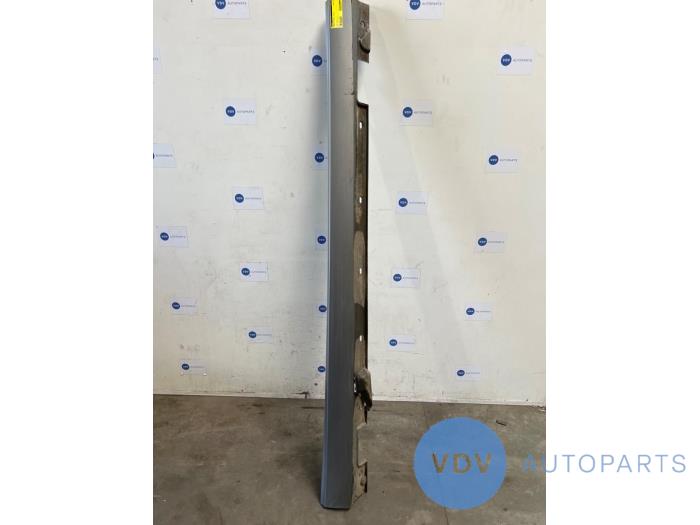 Próg prawy Mercedes E-Klasse