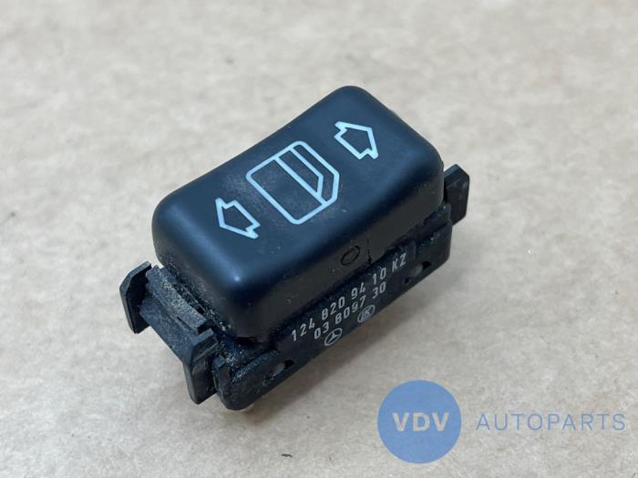 Electric window switch Mercedes E-Klasse