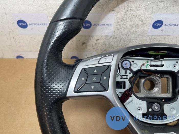 Steering wheel Mercedes E-Klasse