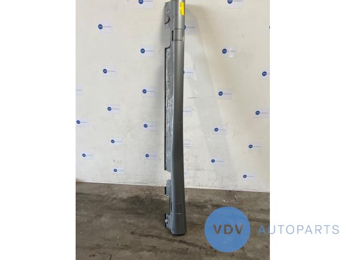 Sill, left Mercedes E-Klasse